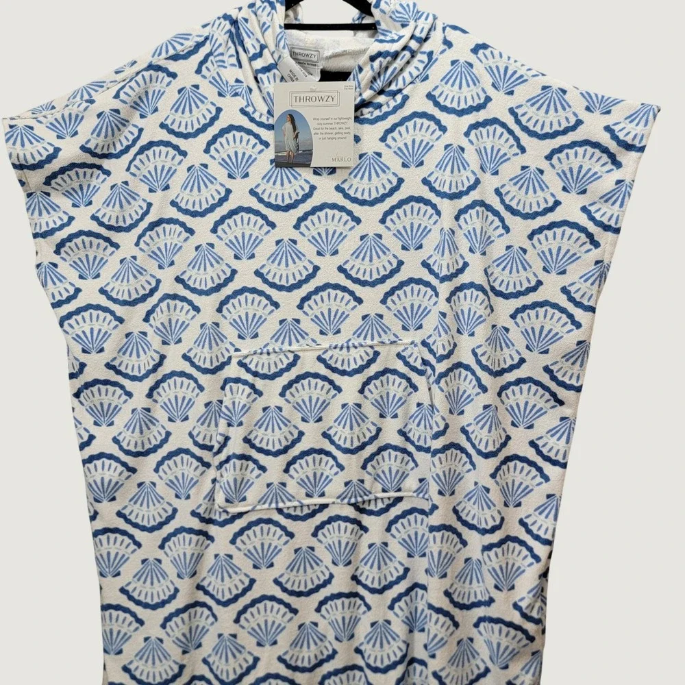 Throwzy by Marlo Hooded Coverup Women One Size Blue White Seashells Beach Poncho